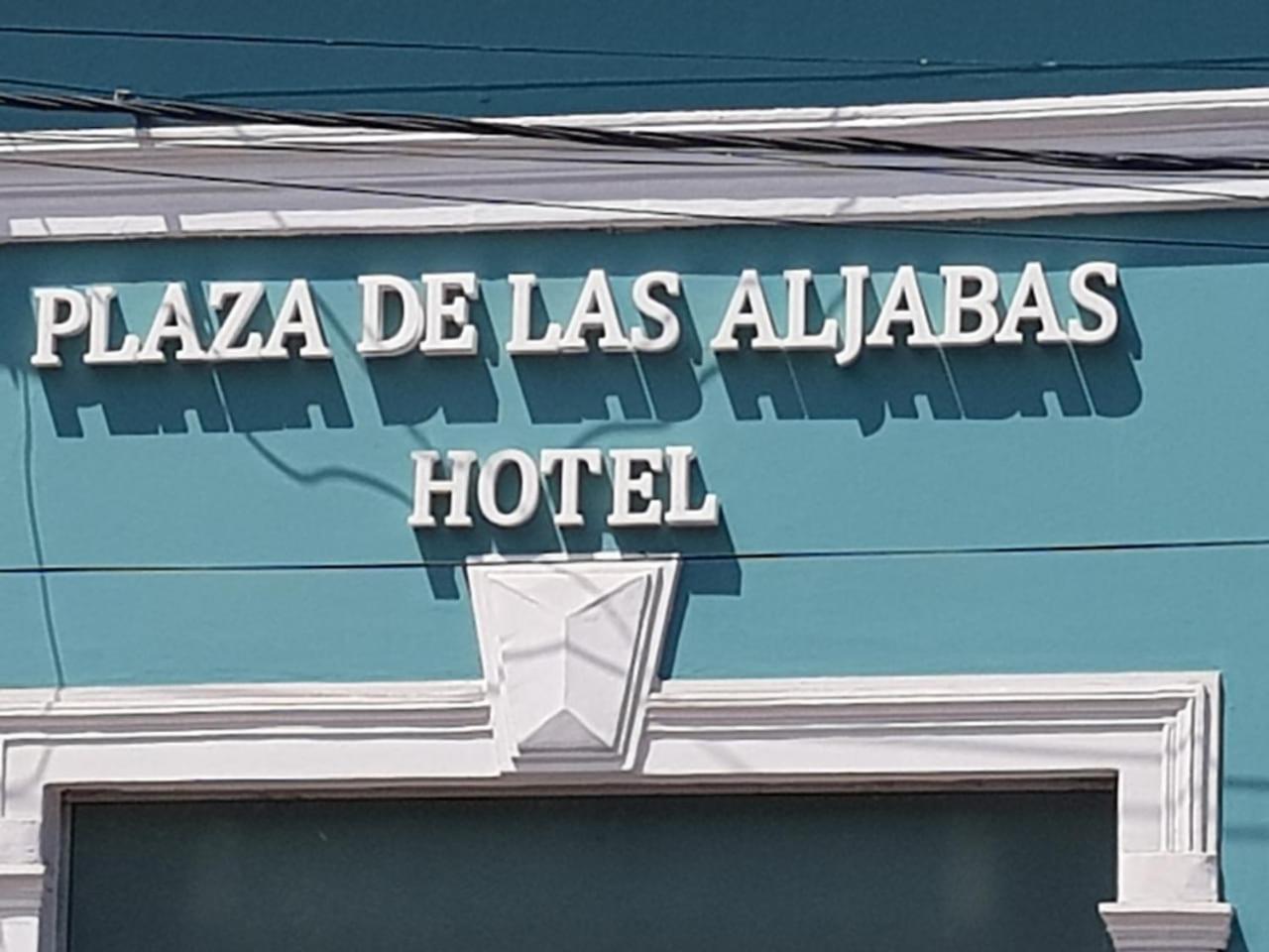 Plaza De Las Aljabas Salta Esterno foto